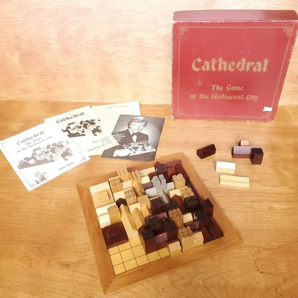 VTG Cathedral Mediaeval City Board Game Wood Piece 1985 3rd Ed Strategy COMPLETE
